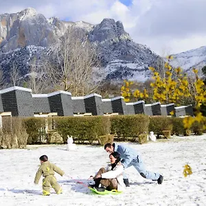 Vvf Villages  Les Pyrénées Ariégoises  Les Cabannes Les Cabannes (Ariege)